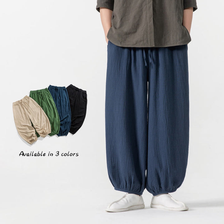 Weiche, einfarbige Herrenhose aus Baumwolle mit Kordelzug und Taschen von Buddha Stones