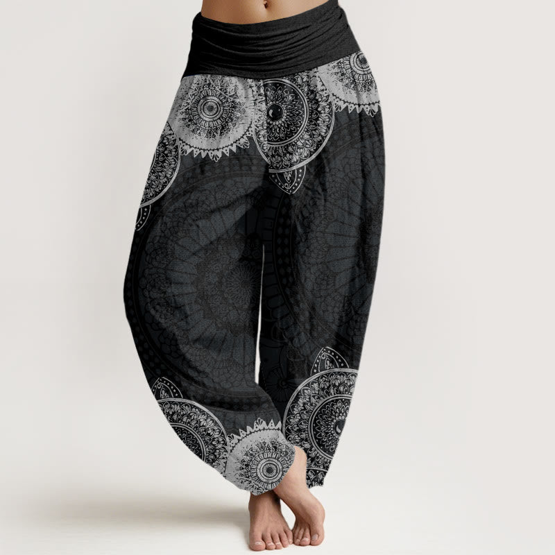 Haremshose für Damen mit elastischer Taille und Buddha Stones, kreisförmiges Mandala-Design - Schwarz - US22， UK/AU26，EU54 (6XL) - image 1