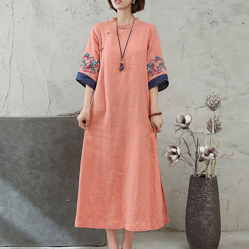 Damen-Midikleid mit Buddha Stones -Stickerei, Froschknopfleiste und halben Ärmeln - image 1