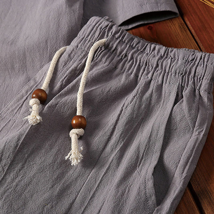 Buddha Stones 2-teiliges schlichtes T-Shirt mit gekerbtem Kragen und kurzen Ärmeln sowie Shorts mit Taschen aus Baumwollleinen für Herren - image 13