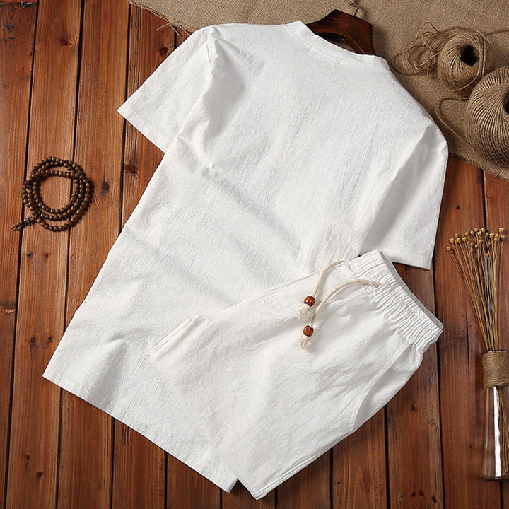 Buddha Stones 2-teiliges schlichtes T-Shirt mit gekerbtem Kragen und kurzen Ärmeln sowie Shorts mit Taschen aus Baumwollleinen für Herren - image 3