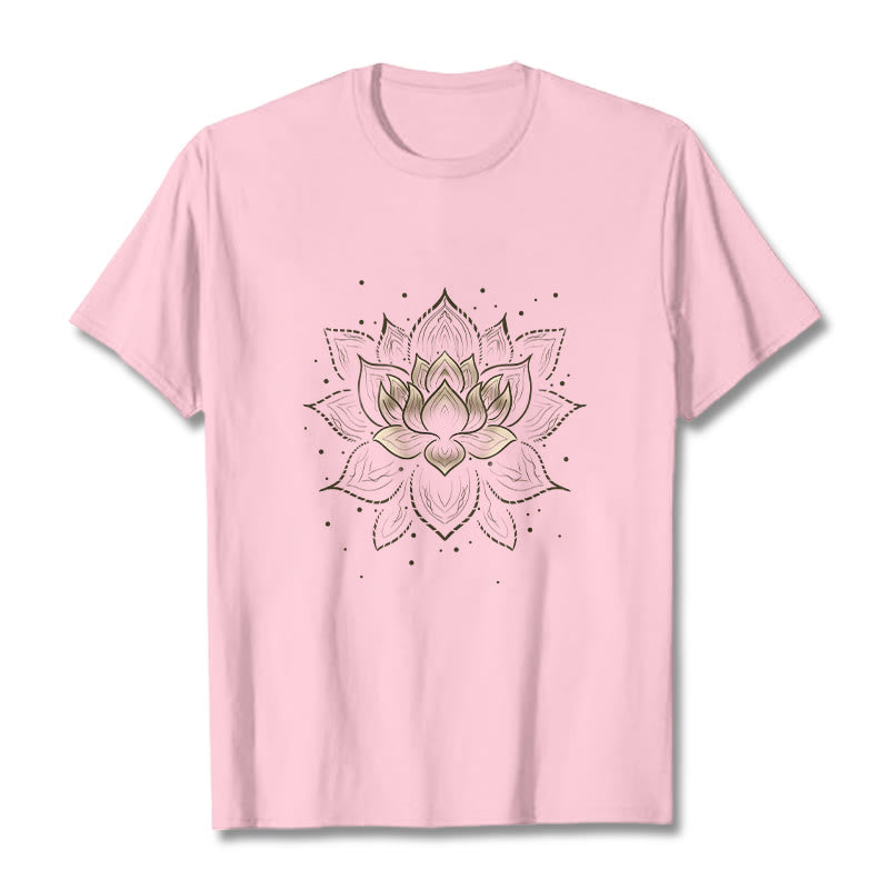 Buddha Stones ​​Goldene Lotus Blume Design T T-shirt - Hellrosa - 2XL - image 13