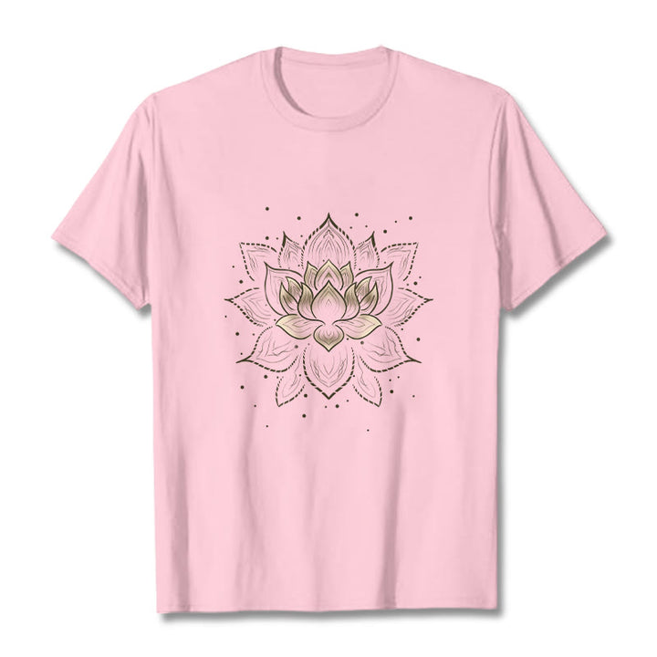 Buddha Stones ​​Goldene Lotus Blume Design T T-shirt - Hellrosa - 2XL - image 12