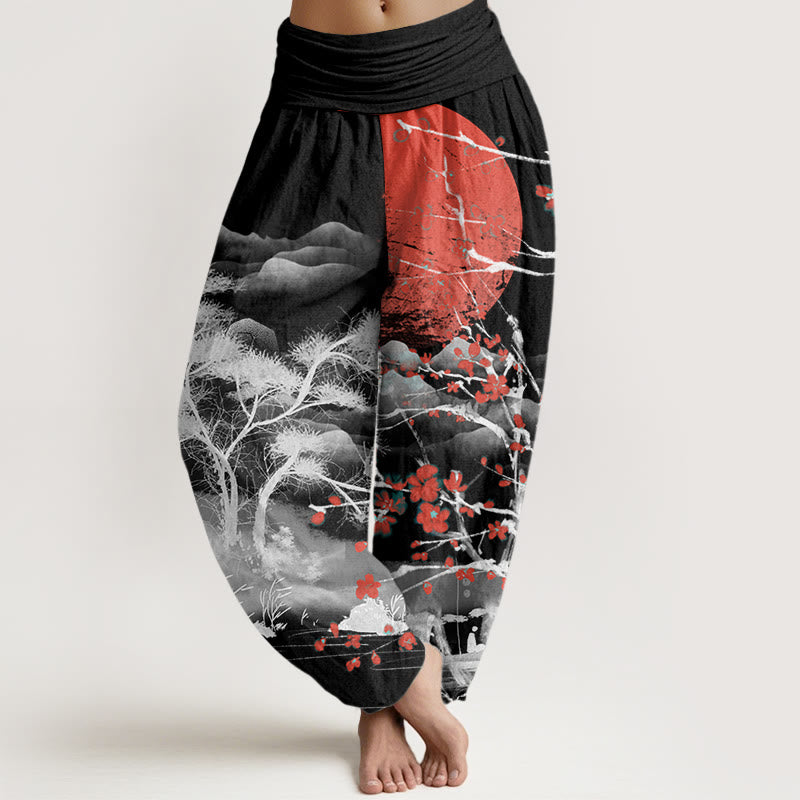 Buddha Stones Lässige Haremshose mit rotem Pflaumenblüten-Berg-Sonnenmuster für Damen, elastische Taille - Schwarz - US22， UK/AU26，EU54 (6XL) - image 5