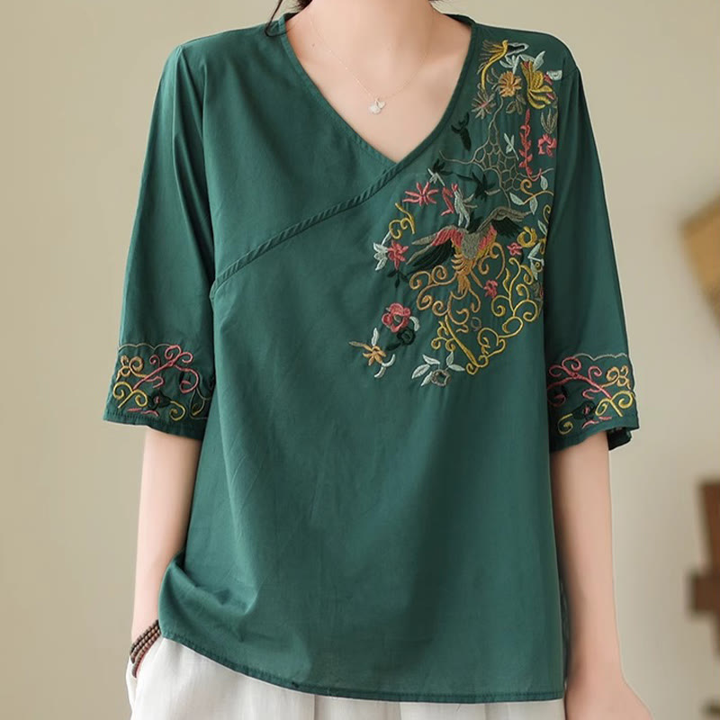 Buddha Stones Lässiges, farbenfrohes Stickerei-Pflanzen-Vogelmuster, Damen-T-Shirt aus Baumwolle mit V-Ausschnitt und halblangen Ärmeln - image 1