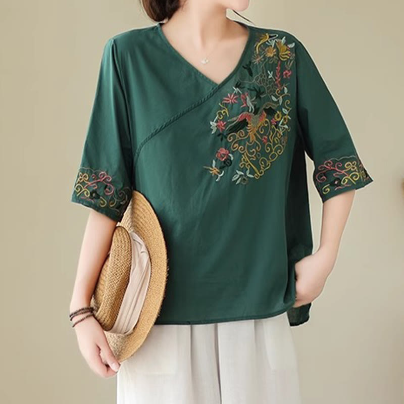 Buddha Stones Lässiges, farbenfrohes Stickerei-Pflanzen-Vogelmuster, Damen-T-Shirt aus Baumwolle mit V-Ausschnitt und halblangen Ärmeln - image 3