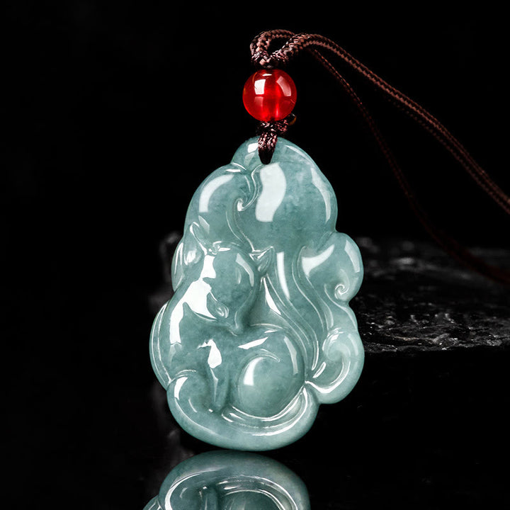 Buddha Stones Halskette mit Anhänger aus natürlicher grüner Jade mit neunschwänzigem Fuchs und Fee