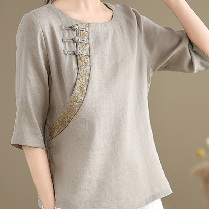 Buddha Stones Lässiges Damen-Shirt aus Baumwolle und Leinen mit besticktem Blumenmuster und Froschknöpfen, Rundhalsausschnitt, halblange Ärmel - image 4