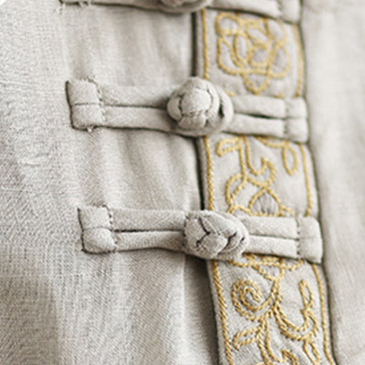 Buddha Stones Lässiges Damen-Shirt aus Baumwolle und Leinen mit besticktem Blumenmuster und Froschknöpfen, Rundhalsausschnitt, halblange Ärmel - image 10