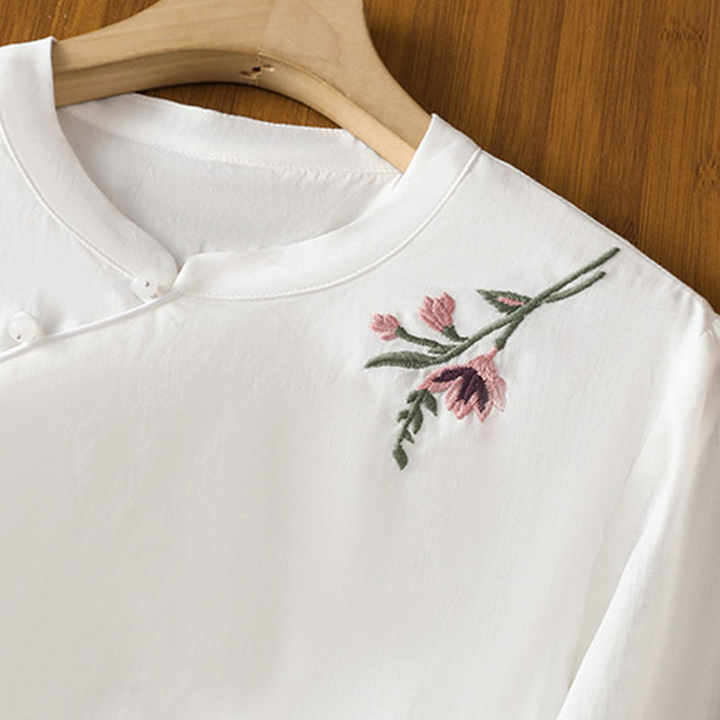 Buddha Stones Lässiges Damen-Shirt mit Blumen- und Blätterstickerei-Muster und Froschknopf, Rundhalsausschnitt, halblange Ärmel, Baumwoll-Leinen