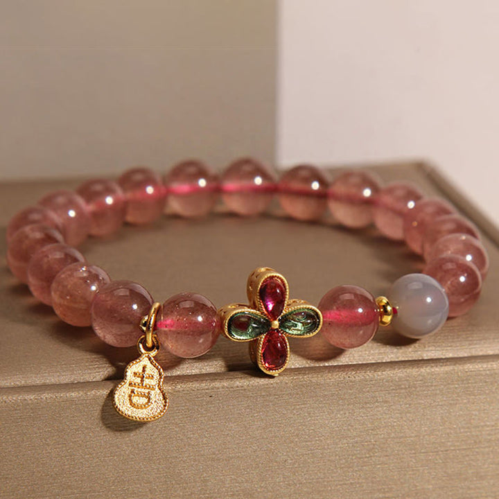 Buddha Stones Erdbeerquarz Vierblättriges Kleeblatt Glückskürbis Heilarmband