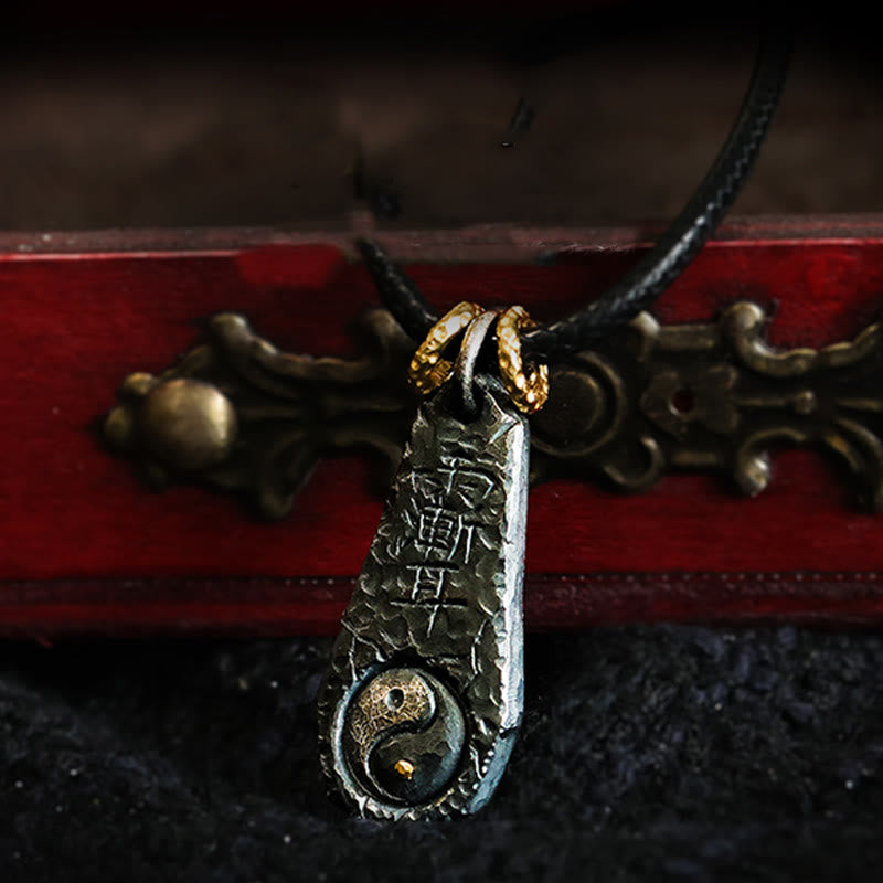 Buddha Stones Halskette mit Anhänger aus 999er Sterlingsilber und 24 Karat Gold mit dem großen Wagen im Yin-Yang-Design - image 1