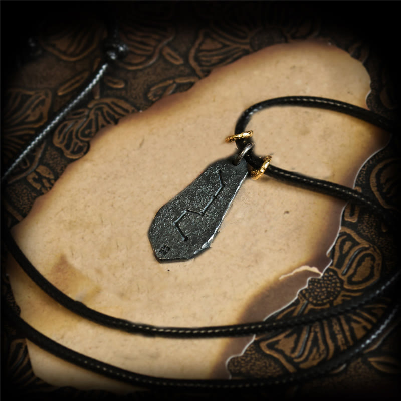 Buddha Stones Halskette mit Anhänger aus 999er Sterlingsilber und 24 Karat Gold mit dem großen Wagen im Yin-Yang-Design - image 3