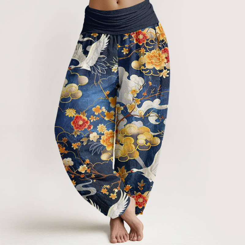 Buddha Stones, glückverheißende Wolken, weiße Kraniche, rote Blumen, Musterdesign, Damen-Haremshose mit elastischer Taille - Königsblau - US22， UK/AU26，EU54 (6XL) - image 1