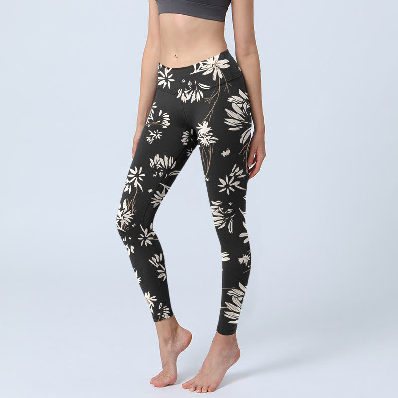 Buddha Stones Schwarz Weiß Blütenblätter Muster Druck Gym Leggings frauen Yoga Hosen - Schwarz - US18, UK/AU22, EU50 (4XL) - image 0