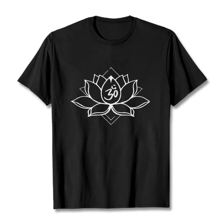 Buddha Stones ​​Blühender Lotus Om Sanskrit Muster Baumwolle T-Shirt - Schwarz - 2XL - image 0