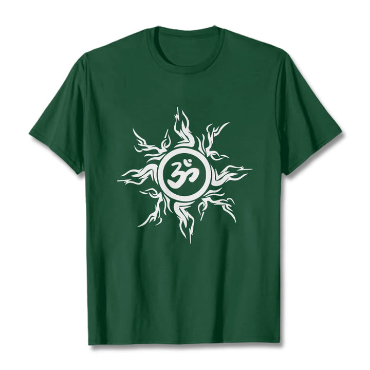 Buddha Stones, Sunburst-Muster, das ein Om-Symbol-Muster umgibt, Baumwoll-T-Shirt - Waldgrün - 2XL - image 10