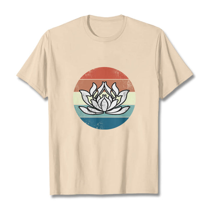 T-Shirt mit Buddha Stones und blühendem Lotus, buntes Streifenmuster, Baumwolle - Bisque - 2XL - image 9