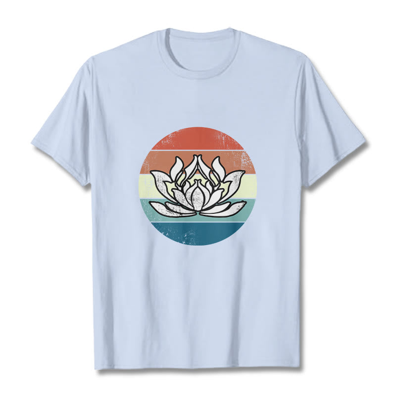 T-Shirt mit Buddha Stones und blühendem Lotus, buntes Streifenmuster, Baumwolle - Hellcyan - 2XL - image 18