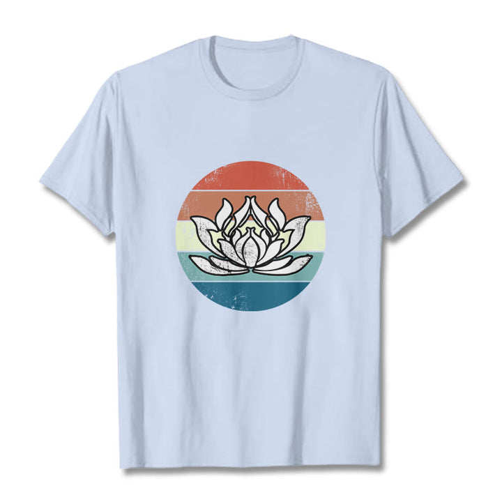T-Shirt mit Buddha Stones und blühendem Lotus, buntes Streifenmuster, Baumwolle - Hellcyan - 2XL - image 18