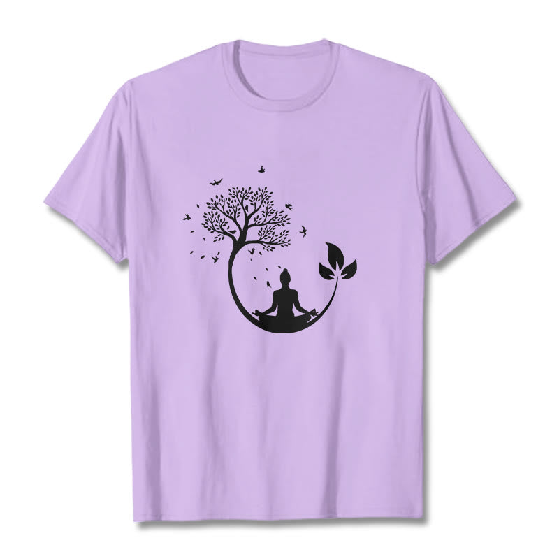 Buddha Stones Buddha meditiert in einem Baummuster Baumwoll-T-Shirt - Pflaume - 2XL - image 17