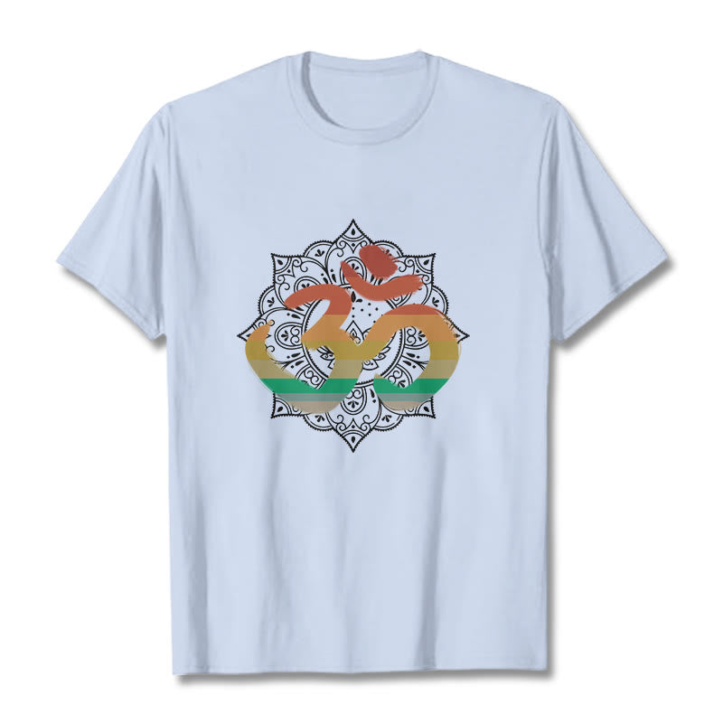Buddha Stones Farbverlaufsfarbenes Om Sanskrit Mandala Hintergrundmuster Baumwoll-T-Shirt - Hellcyan - 2XL - image 18