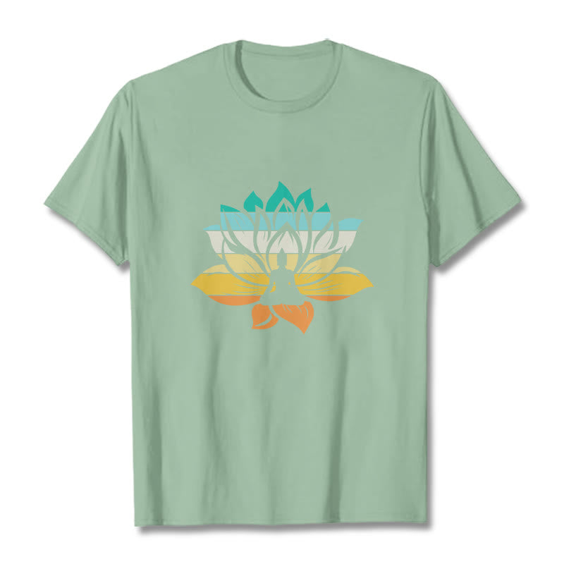 Buddha Stones Farbverlaufsfarbenes Lotusblüten-Buddha-Meditations-Baumwoll-T-Shirt - Blassgrün - 2XL - image 15