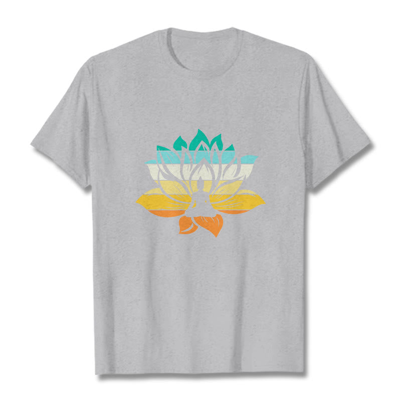 Buddha Stones Farbverlaufsfarbenes Lotusblüten-Buddha-Meditations-Baumwoll-T-Shirt - Hellgrau - 2XL - image 20