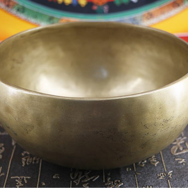 Buddha Stones Handgefertigtes nepalesisches Klangschalen-Set aus Gold – schlichtes Design für Heilung und Meditation - image 17