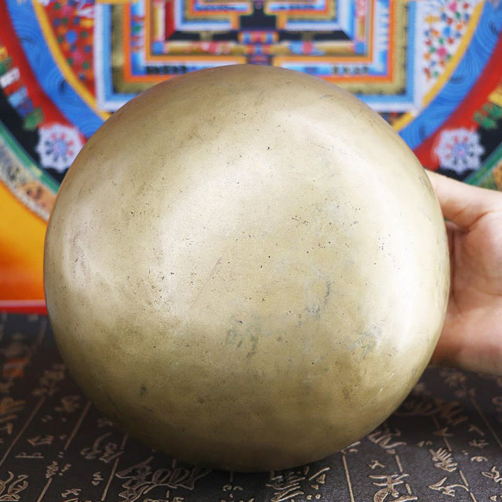 Buddha Stones Handgefertigtes nepalesisches Klangschalen-Set aus Gold – schlichtes Design für Heilung und Meditation - image 14