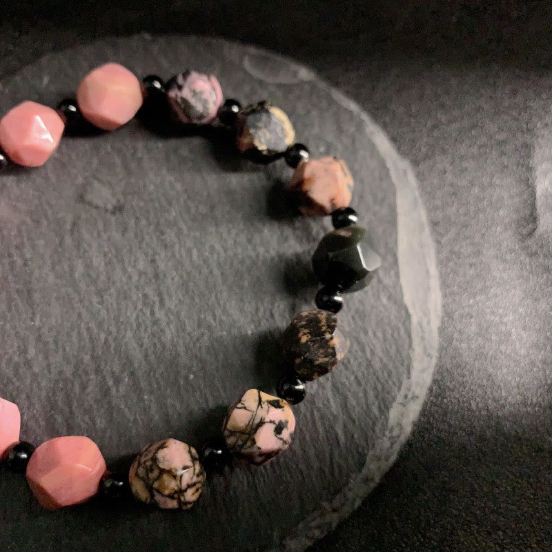 Buddha Stones Natürlicher Rhodonit Schwarze Linie Roter Fleck Stein Polygon Perlen Heilung Armband