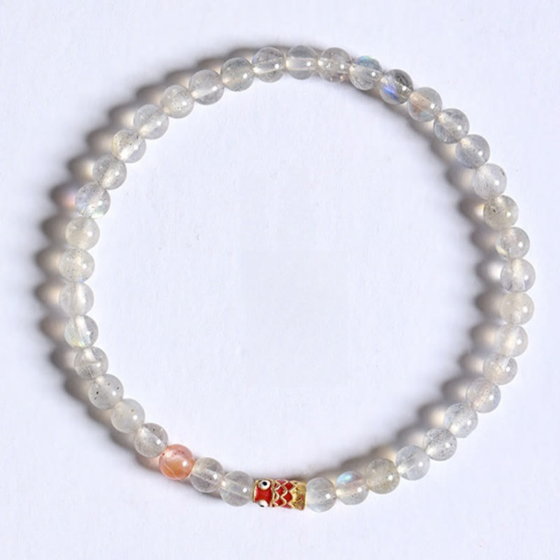 Buddha Stones Ultradünnes Mondstein-Koi-Fisch-Heilarmband