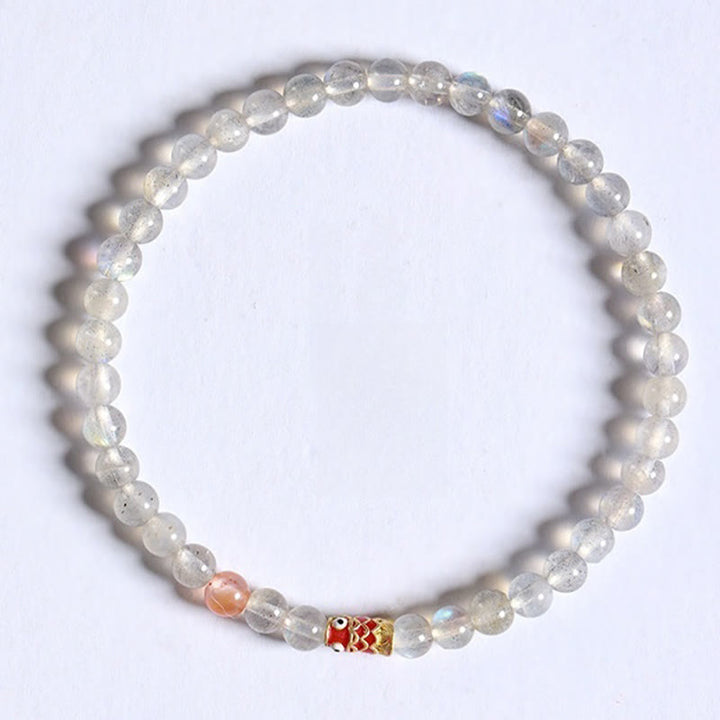 Buddha Stones Ultradünnes Mondstein-Koi-Fisch-Heilarmband