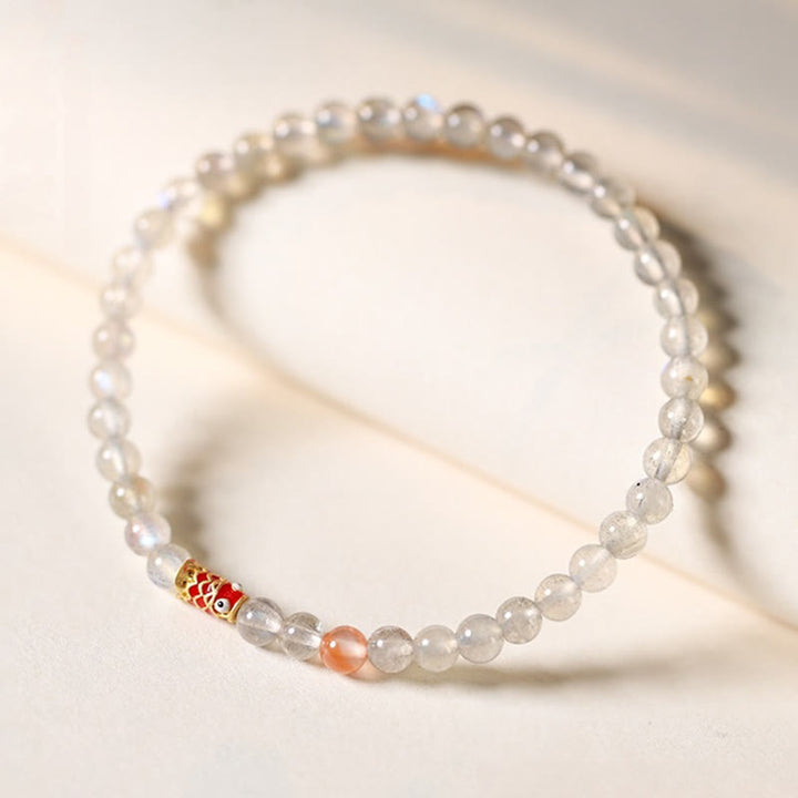 Buddha Stones Ultradünnes Mondstein-Koi-Fisch-Heilarmband