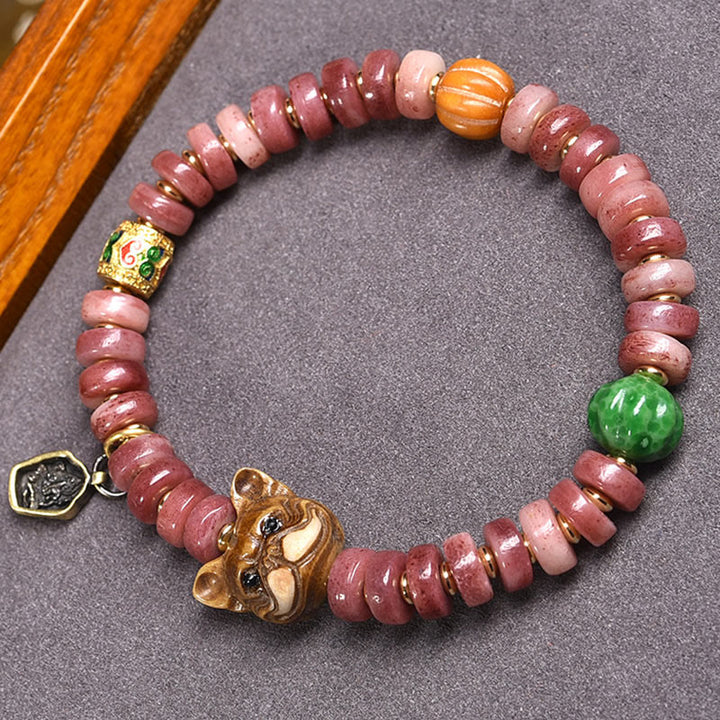 Buddha Stones Natürliches tibetisches Kamelknochen-Armband mit violetten Blutperlen und Mops-Glücksbringer