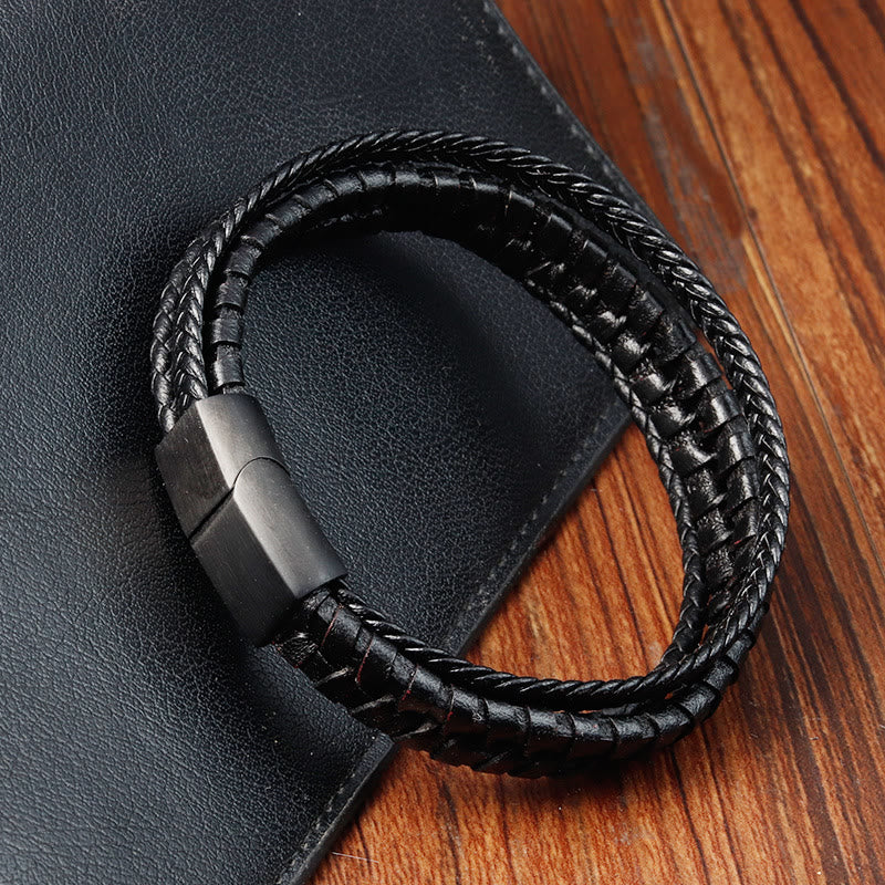Buddha Stones Einfaches geflochtenes Muster Titanstahl verstärktes mehrschichtiges Lederarmband mit Schnalle
