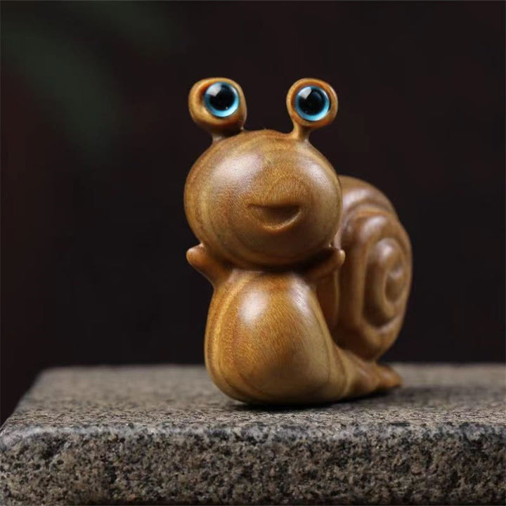 Buddha Stones, Mini-Schnecke aus grünem Sandelholz, geschnitzt, Heilung, Schreibtisch-Dekoration