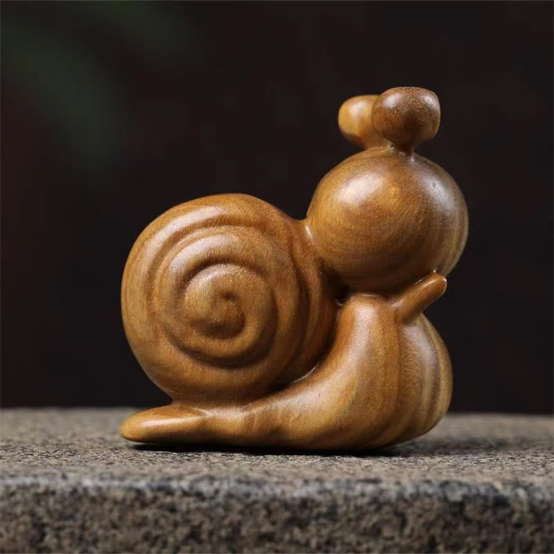 Buddha Stones, Mini-Schnecke aus grünem Sandelholz, geschnitzt, Heilung, Schreibtisch-Dekoration