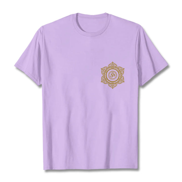 Buddha Stones ​​Goldene Mandala OM Muster T T-shirt - Pflaume - 2XL - image 17