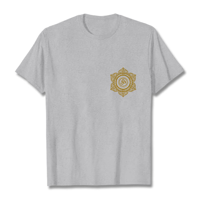 Buddha Stones ​​Goldene Mandala OM Muster T T-shirt - Hellgrau - 2XL - image 20