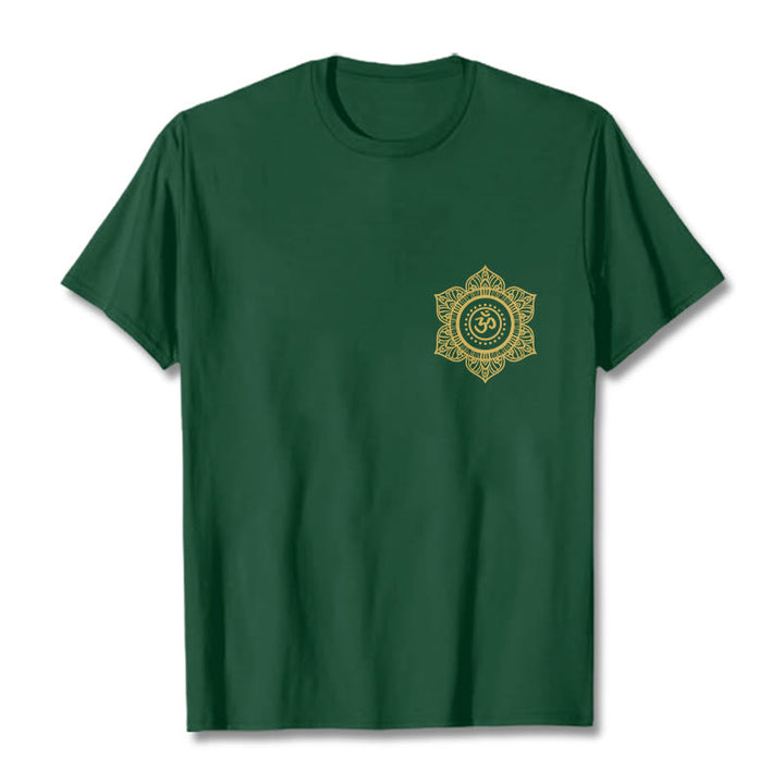 Buddha Stones ​​Goldene Mandala OM Muster T T-shirt - Waldgrün - 2XL - image 0