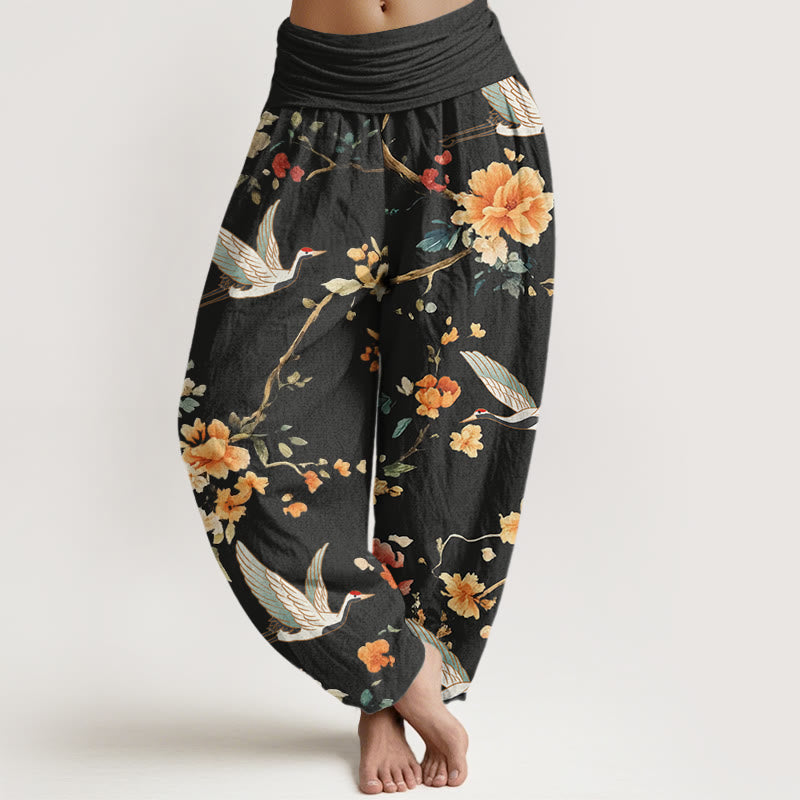 Buddha Stones Lässige Haremshose für Damen mit elastischer Taille und Kranich-Blumenzweig-Muster - Schwarz - US22， UK/AU26，EU54 (6XL) - image 1