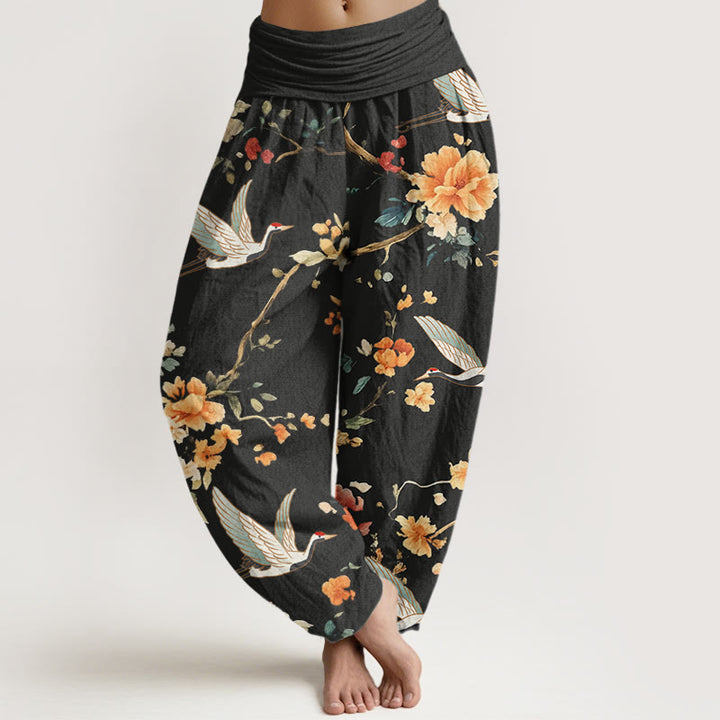 Buddha Stones Lässige Haremshose für Damen mit elastischer Taille und Kranich-Blumenzweig-Muster - Schwarz - US22， UK/AU26，EU54 (6XL) - image 1