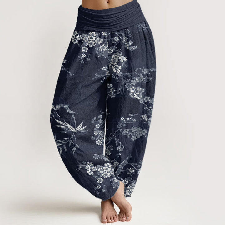 Buddha Stones Damen-Haremshose aus reiner Baumwolle mit weißem Sakura-Blumenmuster und elastischer Taille
