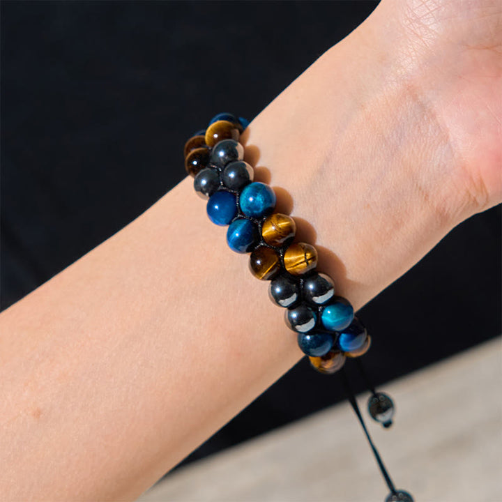 Buddha Stones Natürliches blaues Tigerauge Schwarzer Magnetit Om Muster Doppelreihige Perlen Stärke Armband
