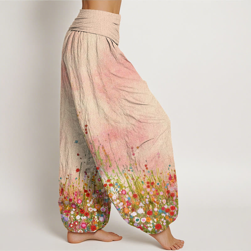 Lässige Haremshose aus Baumwolle mit Buddha Stones -Motiv, buntem Wildblumenmuster und elastischem Bund für Damen. - image 2