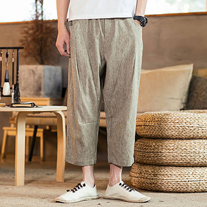 Buddha Stones Lässige, einfarbige Herrenhose aus Baumwollleinen mit elastischem Bund und Kordelzug und Taschen - image 2