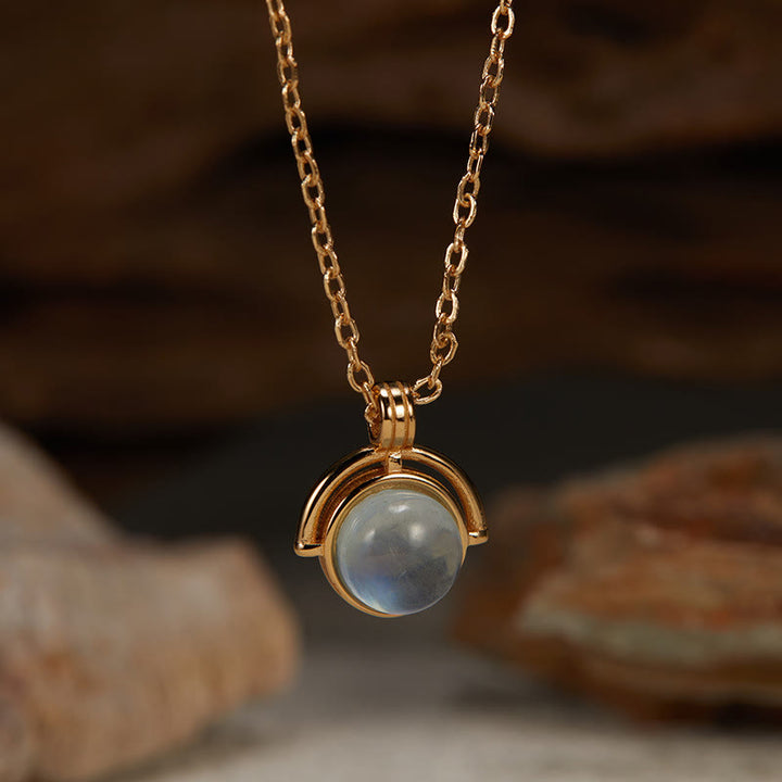 Buddha Stones Halskette mit Anhänger „Confidence“ aus 925er Sterlingsilber, Roter Achat, Tigerauge, Aquamarin, Mondstein - Aquamarin - Golden - image 10