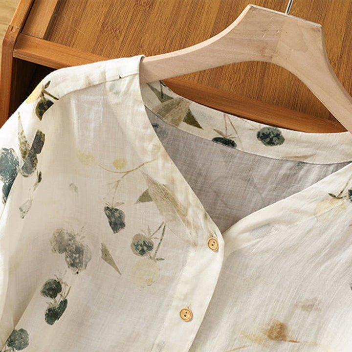 Damen-T-Shirt aus Polyester mit Dreiviertelärmeln, V-Ausschnitt, Knopfleiste und Buddha Stones -Motiv - image 3