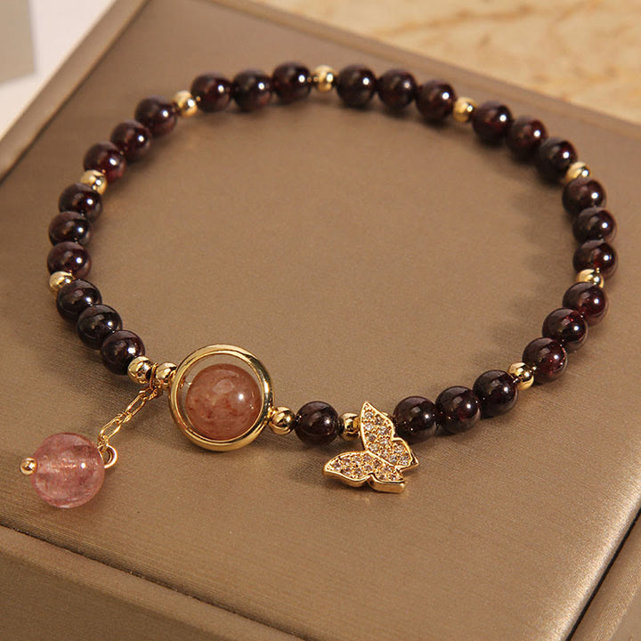 Buddha Stones Natürliches 3 mm ultradünnes Granat-Erdbeerquarz-Schmetterlings-Ruhearmband